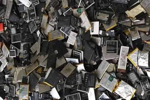 哪里有废旧电池回收_废旧电池回收工厂_报废铅酸电池回收价格